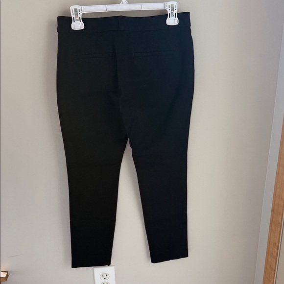 Banana Republic Women's Sloan Black Skinny Pants - Picture 3 of 3